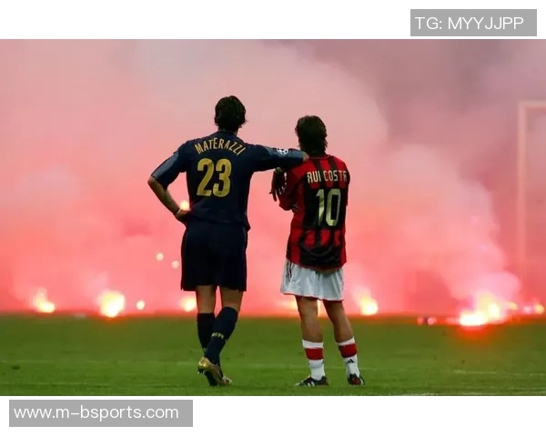 深圳羽毛球队协作精神与欧冠足球团队配合的深度探讨