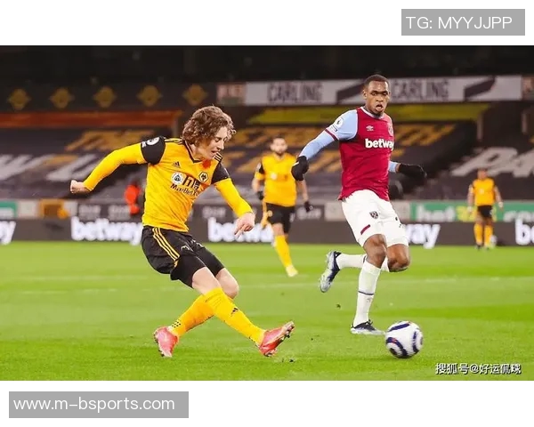 重庆排球队中路突破的成功与不足分析及其对欧冠足球的启示